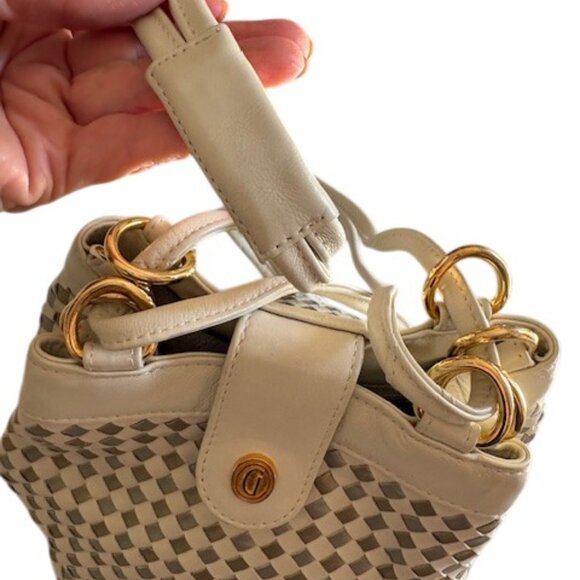 GANSON Woven Leather Shoulder Bag - Putty Color with Metallic Silver & Taupe - Picture 4 of 10